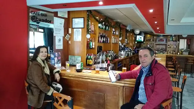 Bar-Cafetería Ecuador