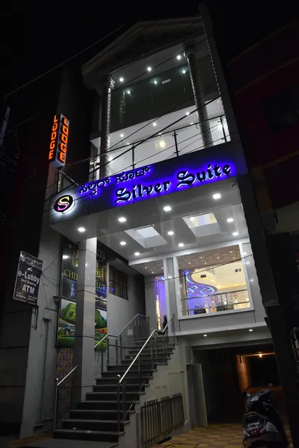Silver Suite Hotel