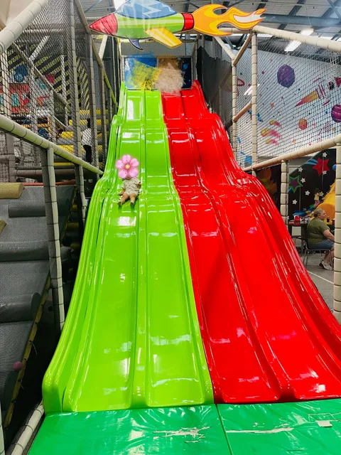 Crocs Playcentre Rouse Hill