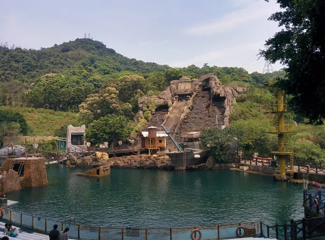 Eastern Oversea Chinese Town Tianlu No.2 Area （South Gate）