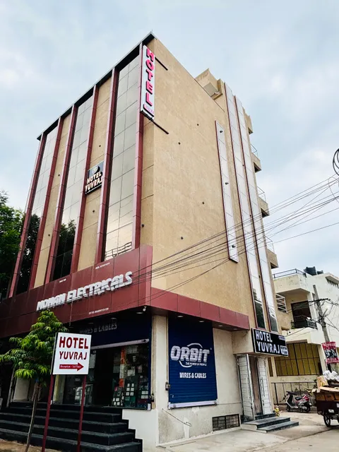 Hotel Yuvraj
