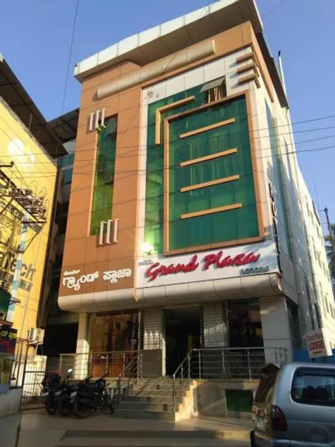 Hotel Grand Plaza