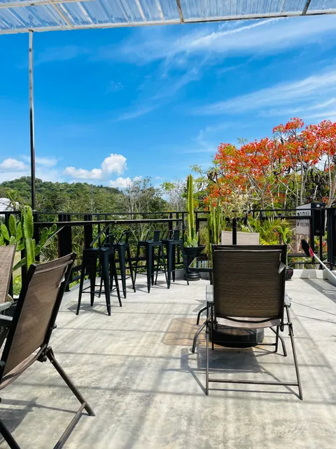 Dutana Food and Drink