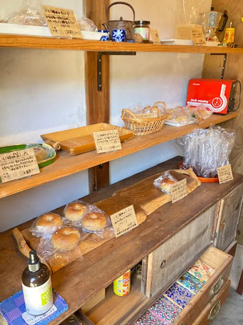 パンとカフェ 花麦