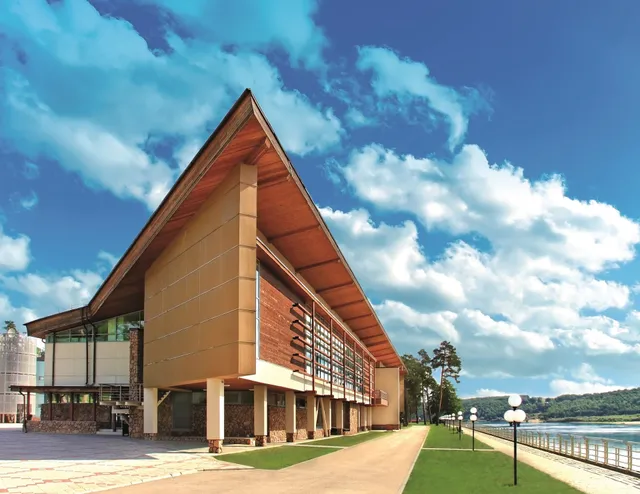 Chayka, Zagorodnyy Otel'