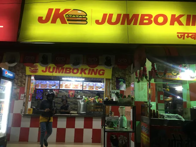 Jumboking Vada Pav