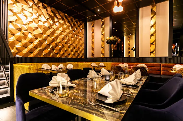 Holi Indian Restaurant