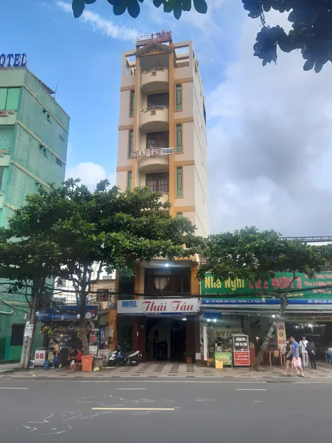 Khách Sạn Thai Thành