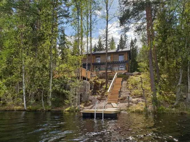 Hawkhill Cottage Resort