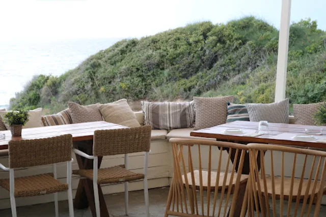 Nãma - Beach Life Experience