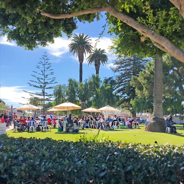 Downtown Oxnard Farmers Market