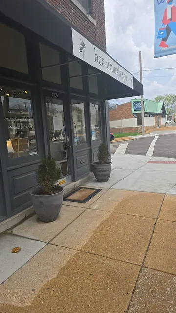 Perfuming Intentions