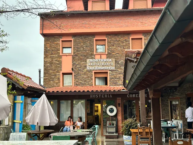 Hosteria San Emeterio