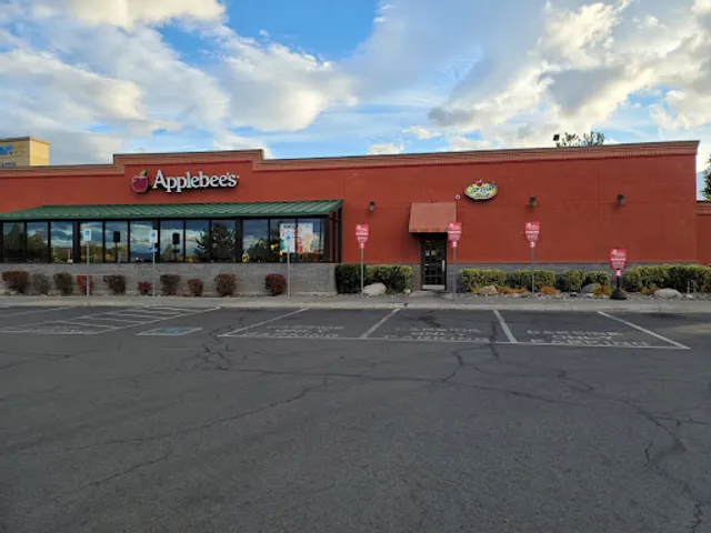 Applebee's Grill + Bar