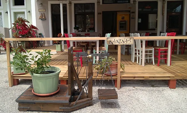 Kanenas Taverna