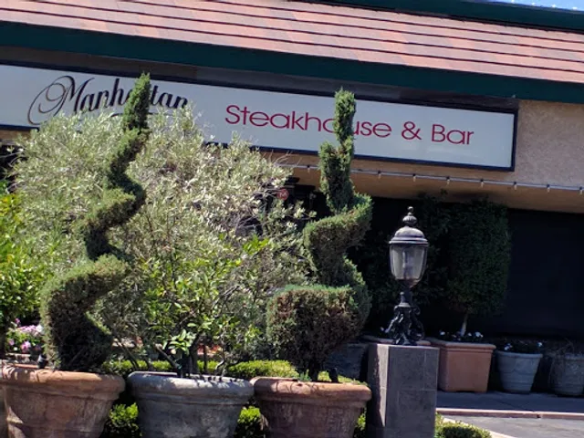 Manhattan Steakhouse & Bar