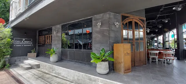 Day & Night Of Nakhon Si Thammarat