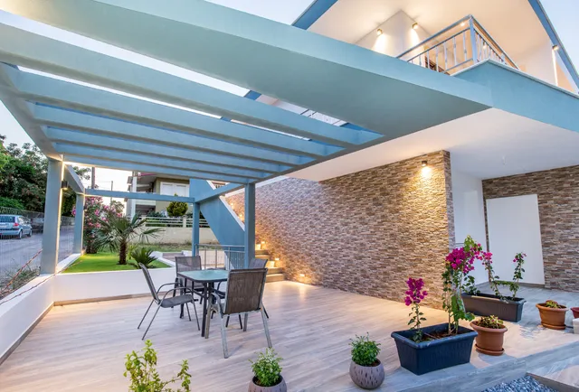 Alia Comfort Style Studios