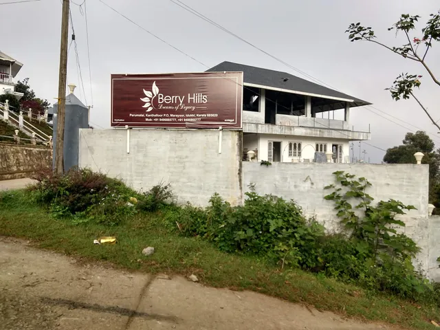 OYO 17217 Hide & Seek Resort