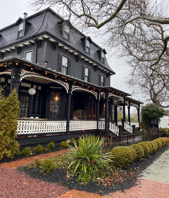 The Hugh Boutique B&B