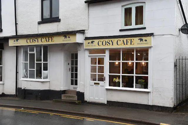 Cosy Cafe