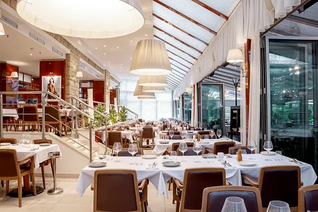 Kogo Slovanský Dům