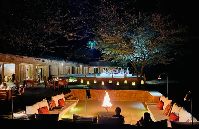 MANVĀR Kumat Thar Serenity Camp