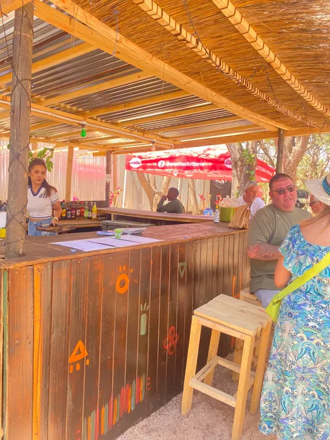 Hong Far Garden & Take away