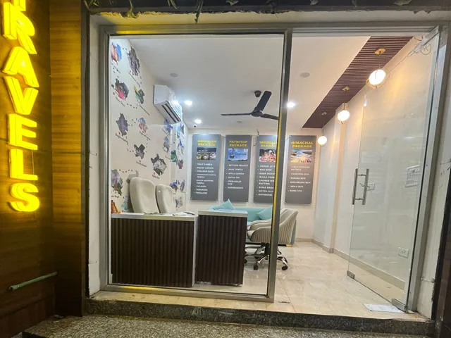 The Divine Oak Golden Leaf