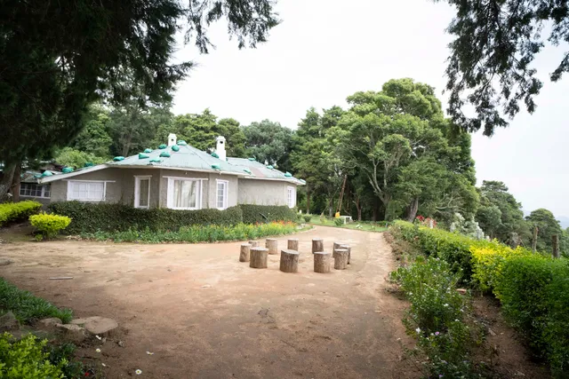 Tea Planters Bungalow, Gundumalai, Surianalle
