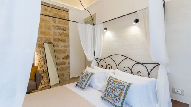 MAMA TITA Rooms & Breakfast