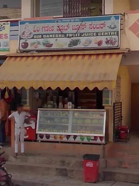Om Ganesh Fruit Juice Centre