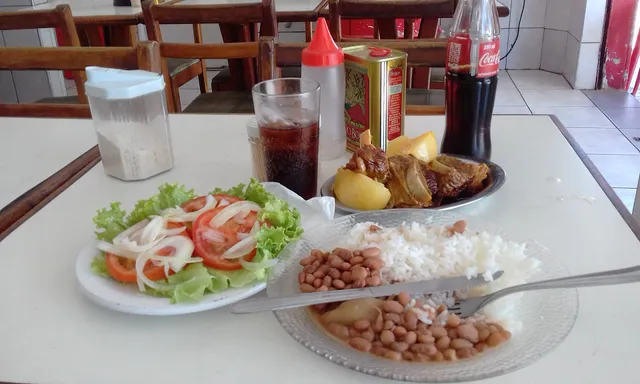 Bar e restaurante xuxu e Jajá