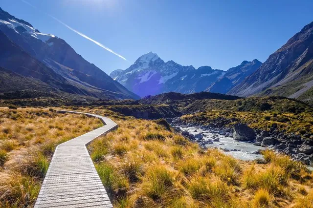 Hooker Valley track