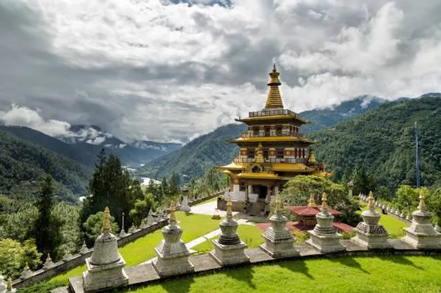 Khamsum Yulley Namgyal Chörten