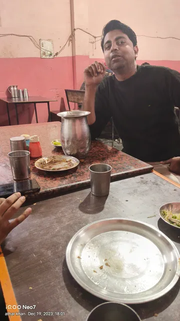 Mohammadi Nihari Corner