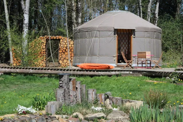 The Cross Saint-Louis - Country & Greenery