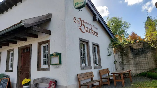 Wanderhütte "Em Backes"