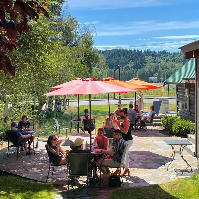 Cave B Estate Winery-Woodinville tasting room