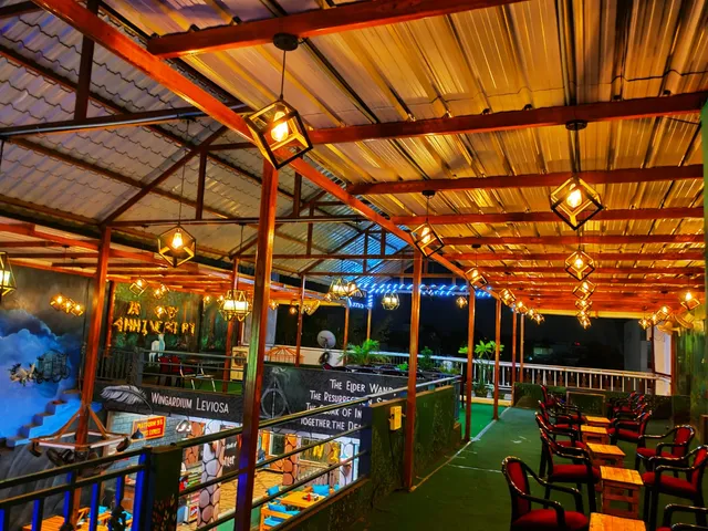 Hogwarts The Cafe & Family Restaurant