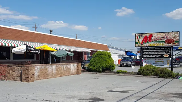 Marco's Restaurant & Pizzeria