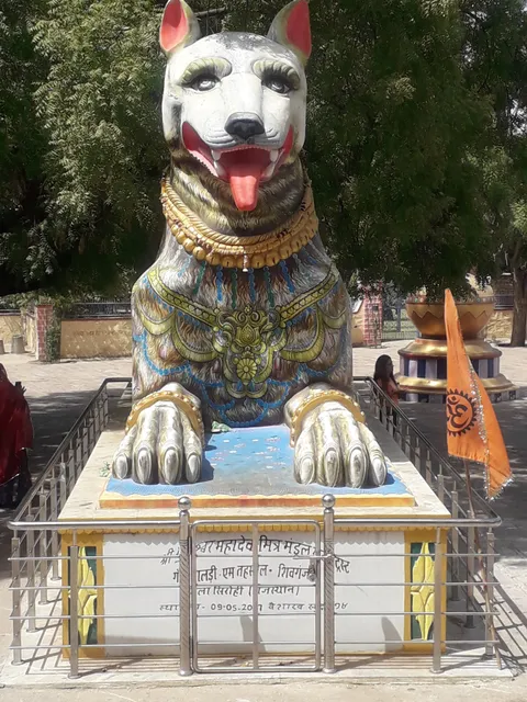 Shri Sonana Khetlaji Jooni Dham Paat Sthan