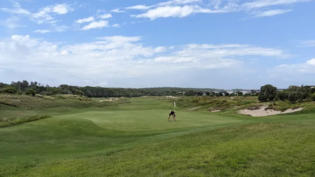 Magenta Shores Golf Course