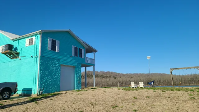 Tennessee river waterfront
