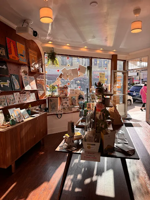 Locali Visitor Information Center