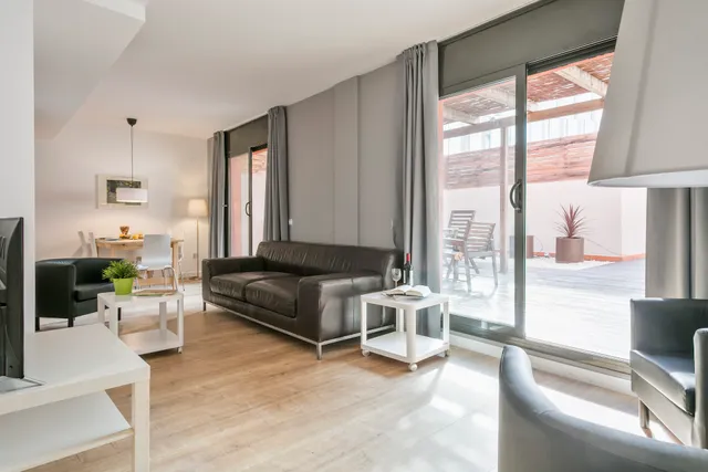 Inside Barcelona Apartments Princep