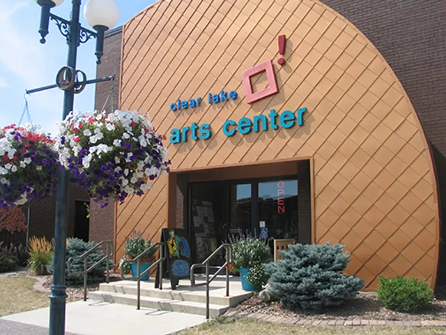 Clear Lake Arts Center