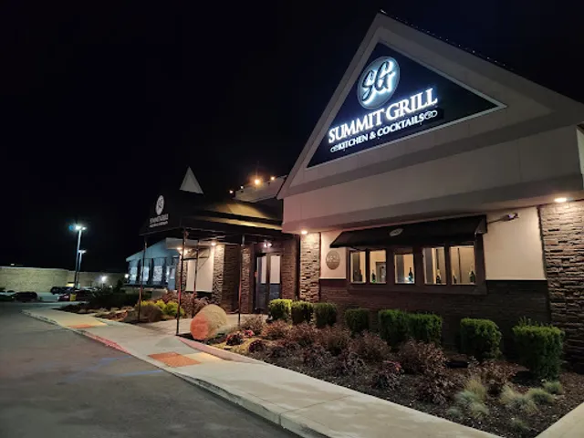Summit Grill Kitchen & Cocktails