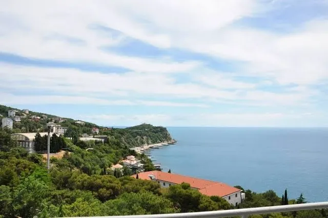 Pansionat Ay-Todor-Yug