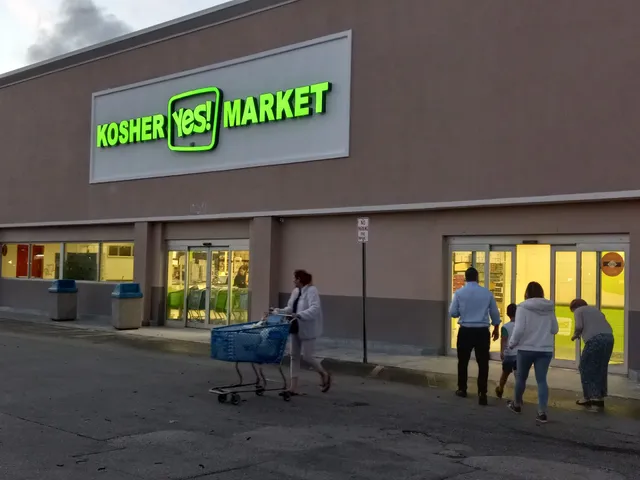 Yes Market Miami Beach